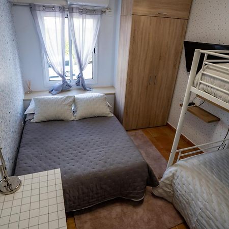 Casa Julio - Alcala Complete Coastal Retreat - Entire Apartment - 3 Min Walk From The Ocean - Shared Entrance With Host エクステリア 写真