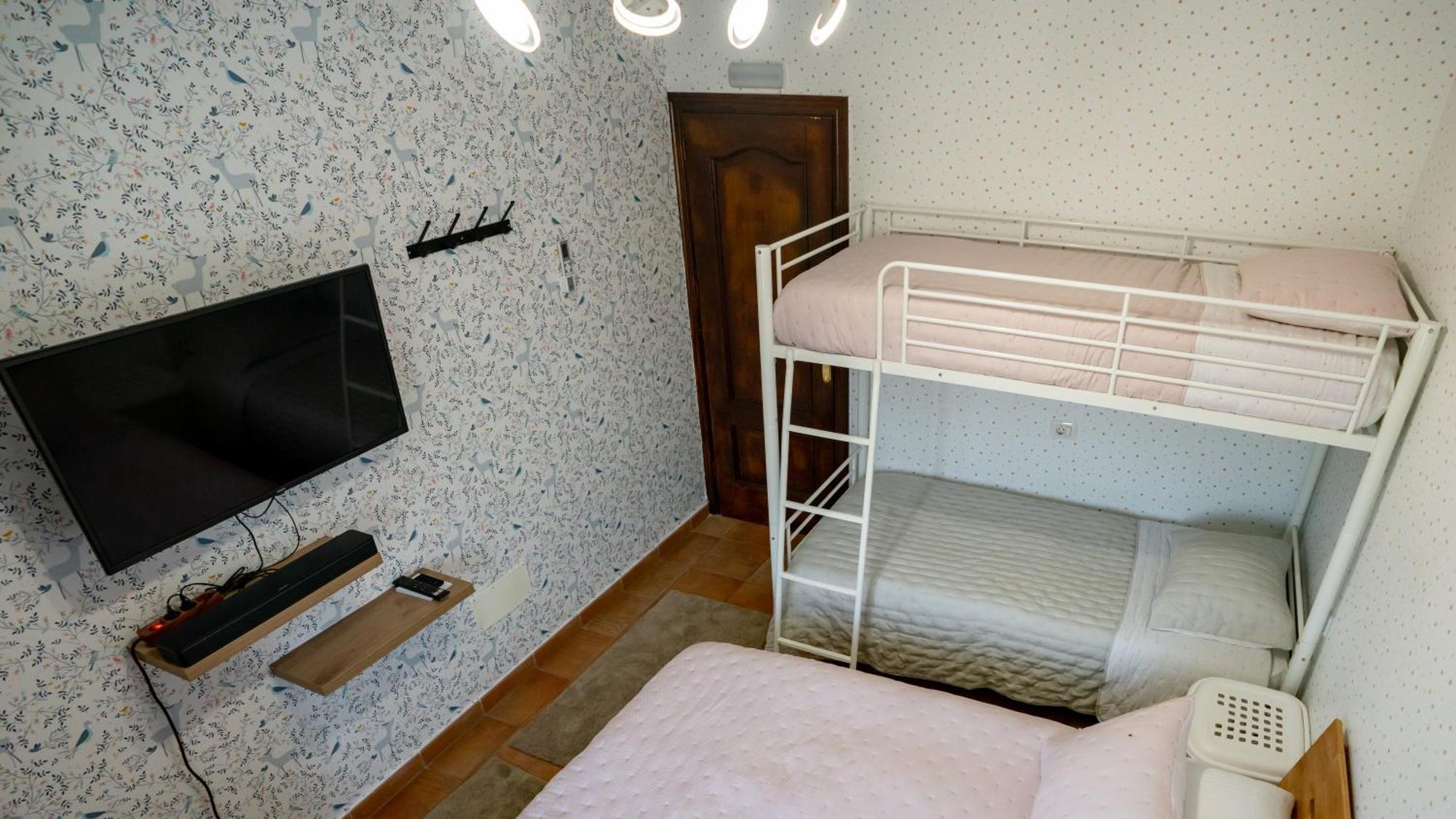 Casa Julio - Alcala Complete Coastal Retreat - Entire Apartment - 3 Min Walk From The Ocean - Shared Entrance With Host エクステリア 写真