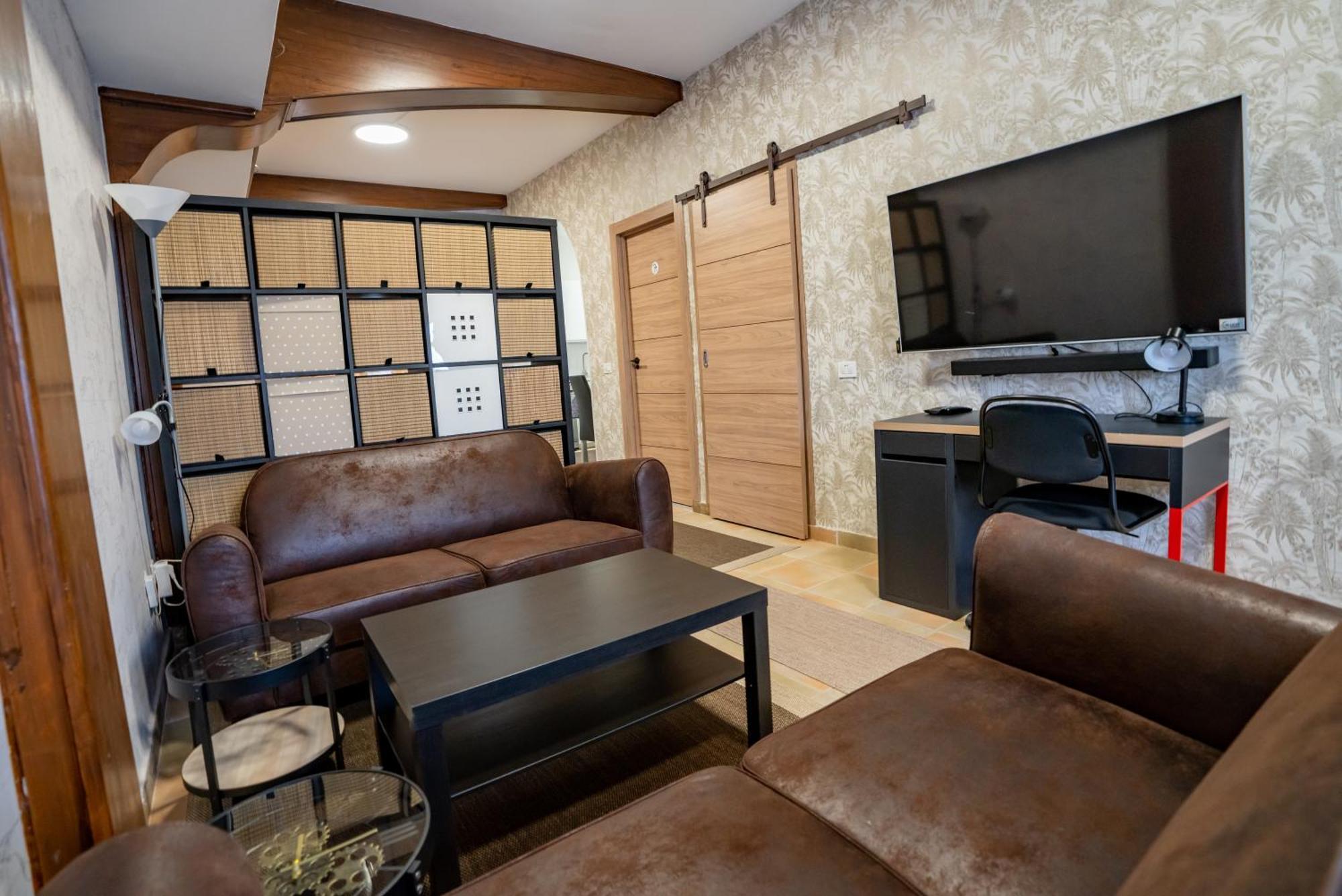 Casa Julio - Alcala Complete Coastal Retreat - Entire Apartment - 3 Min Walk From The Ocean - Shared Entrance With Host エクステリア 写真