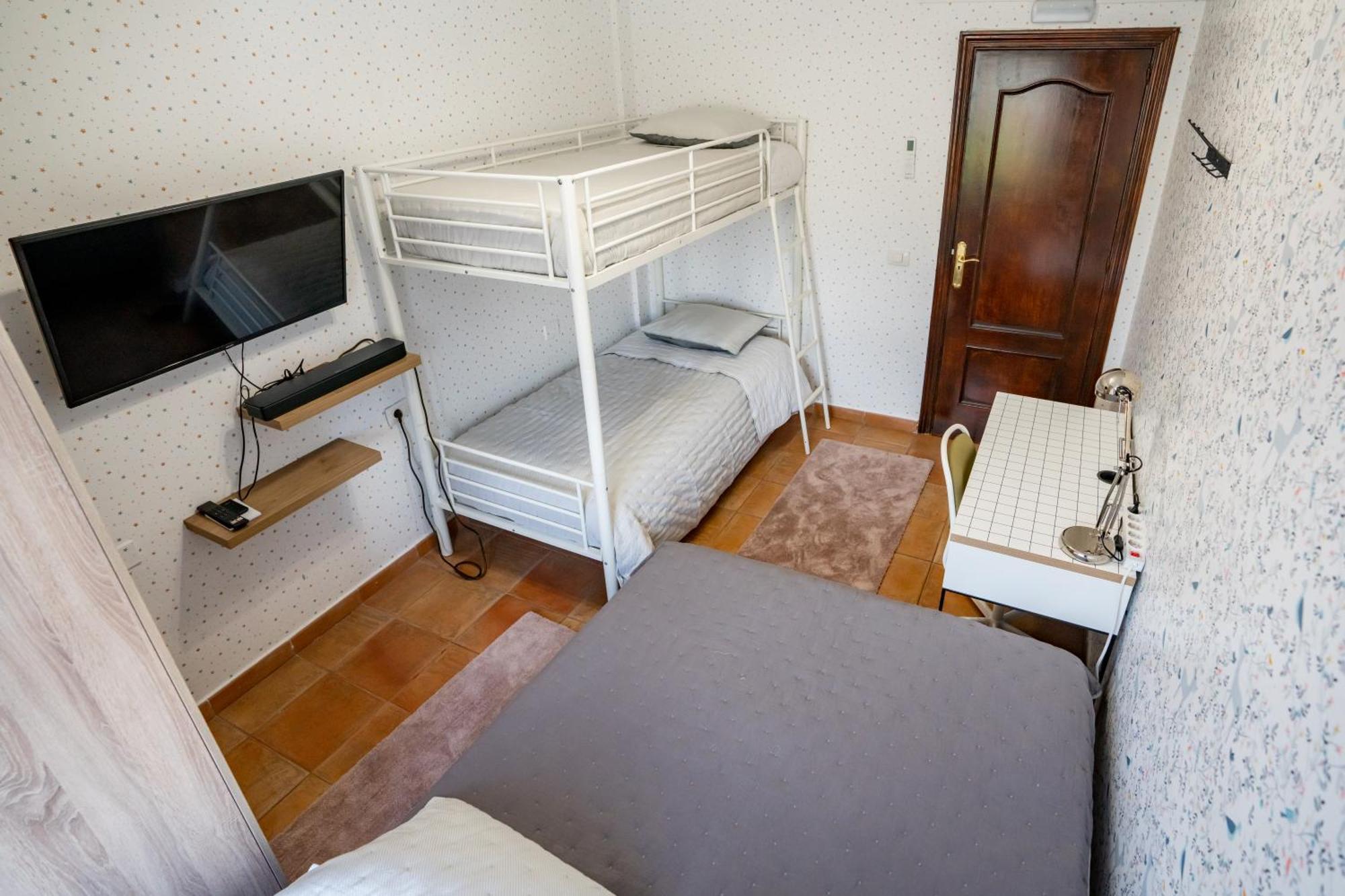 Casa Julio - Alcala Complete Coastal Retreat - Entire Apartment - 3 Min Walk From The Ocean - Shared Entrance With Host エクステリア 写真
